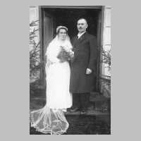 110-0009 Am 15.12.1934 heiratet Rudolf Scharwies seine Frau Liesbeth, geb. Nuckel.jpg